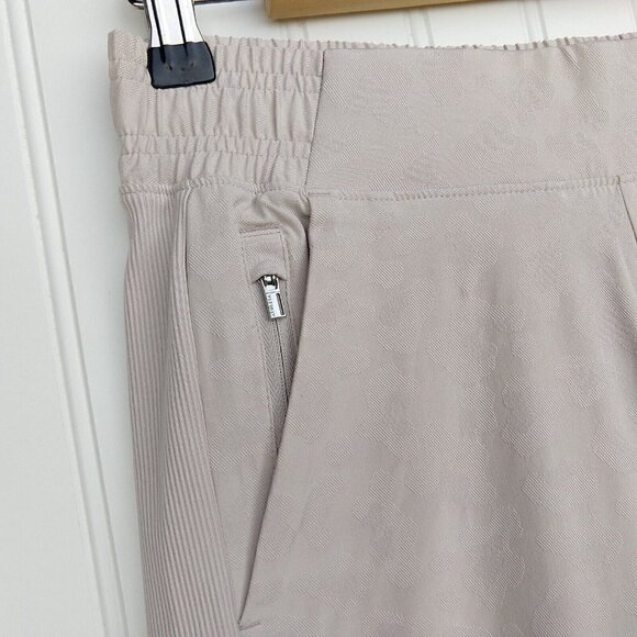 Athleta Brooklyn Textured Jogger Leopard Abalone Size 2 Taupe Ribbed Pants - Picture 8 of 13
